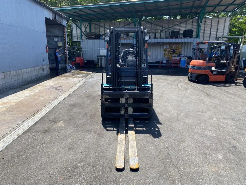 XE NÂNG DẦU SUMITOMO 3 TẤN