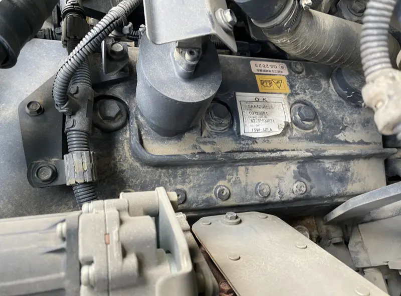 XE NÂNG DẦU KOMATSU KẸP GIẤY 4 TẤN