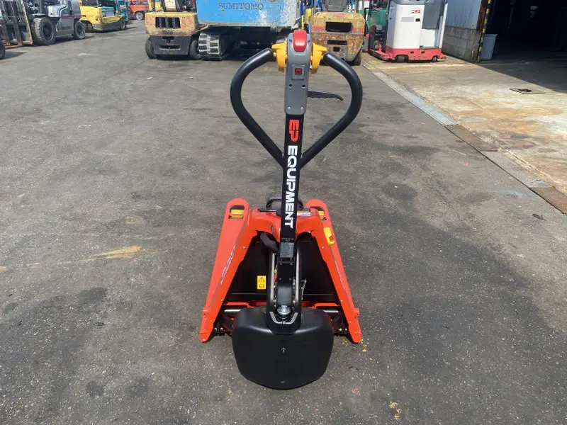 XE NÂNG ĐIỆN KÉO TAY