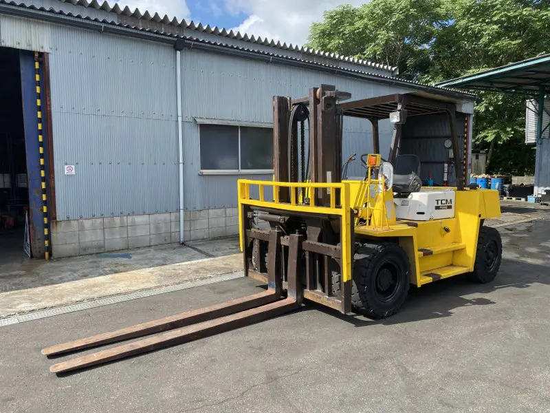 XE NÂNG DẦU TCM 6 TẤN